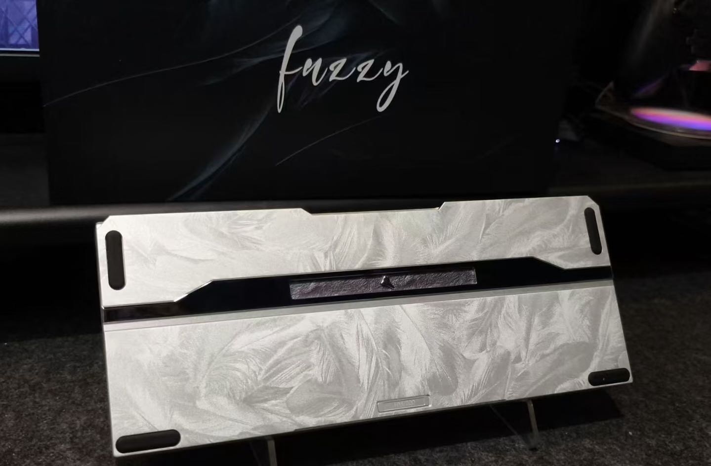 TwosLab Fuzzy60 グレー シリアル番号 5/200 GH60互換 TwosLab Fuzzy60 グレー シリアル番号 5/200 GH60互換 続OLSK60とGH60