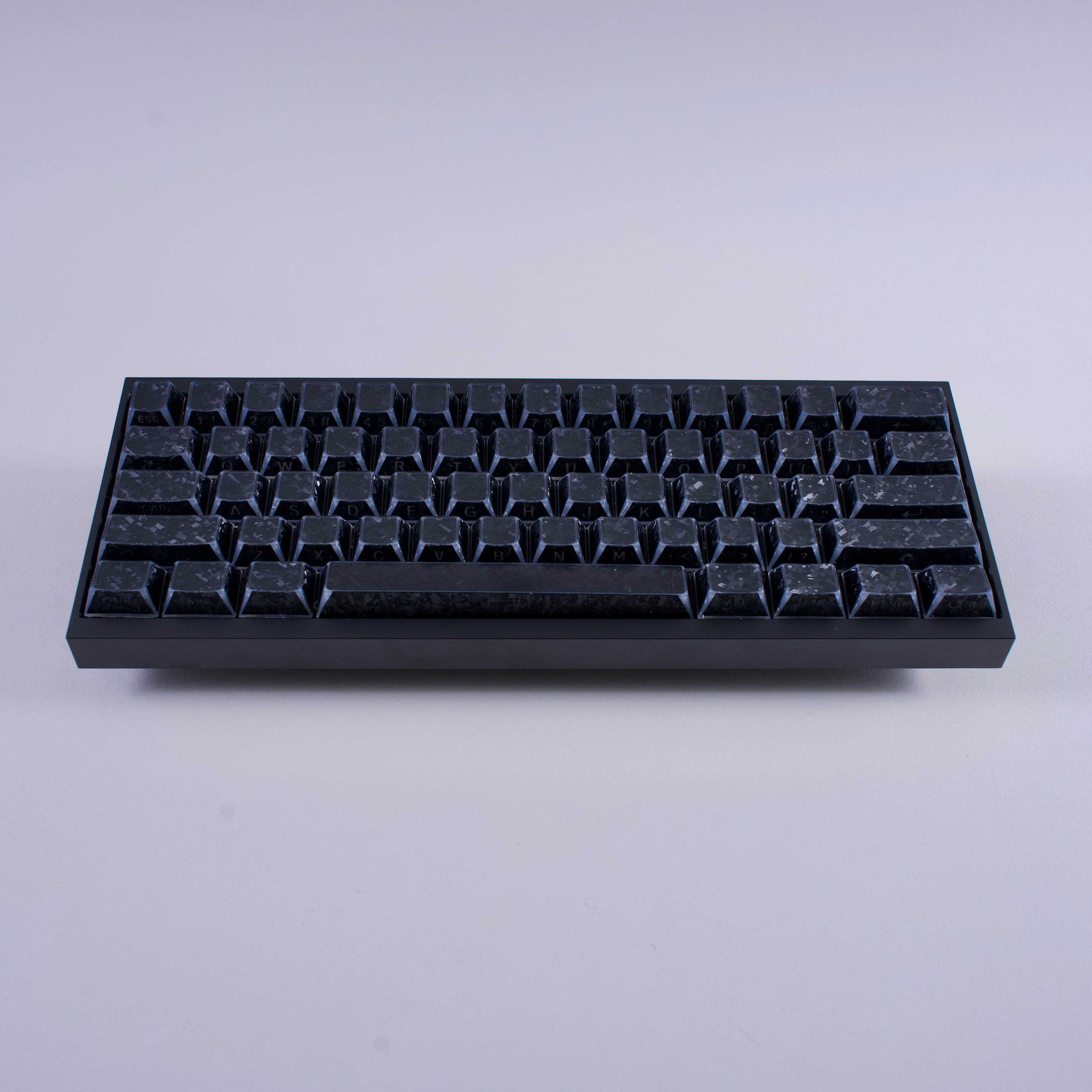 XVX PRISM Forged Carbon Shine-Through Keycap – HYPESHOP